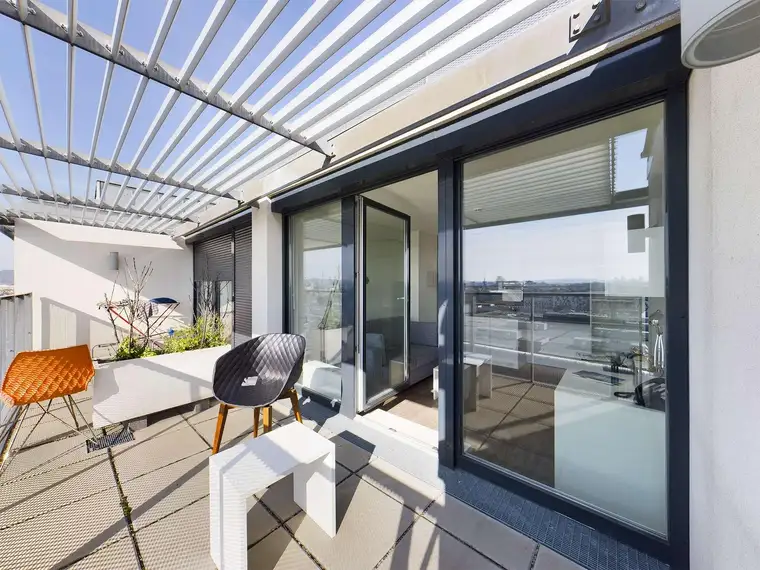 DIE ZIMMEREI | Top Lage &amp; in Uni-Nähe im 2. Bezirk: All-inclusive-Wohnung mit Balkon | XL Bude