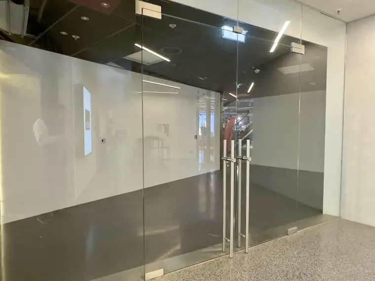 Geschäftslokal, Pop Up Store - Büro oder Konzeptstore in bester Lage in Kitzbühel - mit Betriebsanlage für Gastronomie