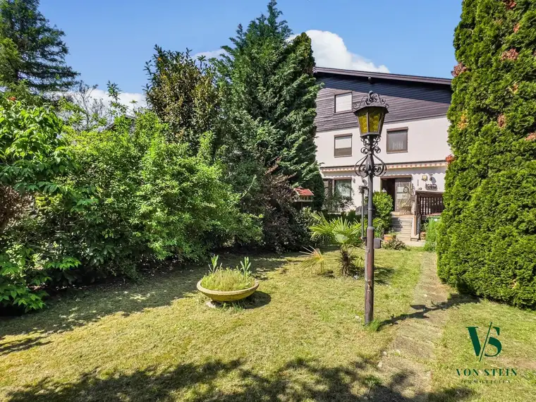 Großzügige Doppelhaushälfte mit Gartenparadies – Ihr neues Zuhause am Mühlwasser