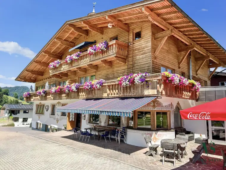 Flexibles Investment in Bestlage: Apartmenthaus mit touristischer Widmung &amp; Betreiberoption im Skigebiet Kitzbühler Alpen