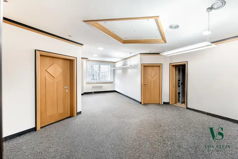Exklusive Büro- oder Praxisflächen in Kitzbühel – Repräsentativ, flexibel &amp; sofort bezugsbereit