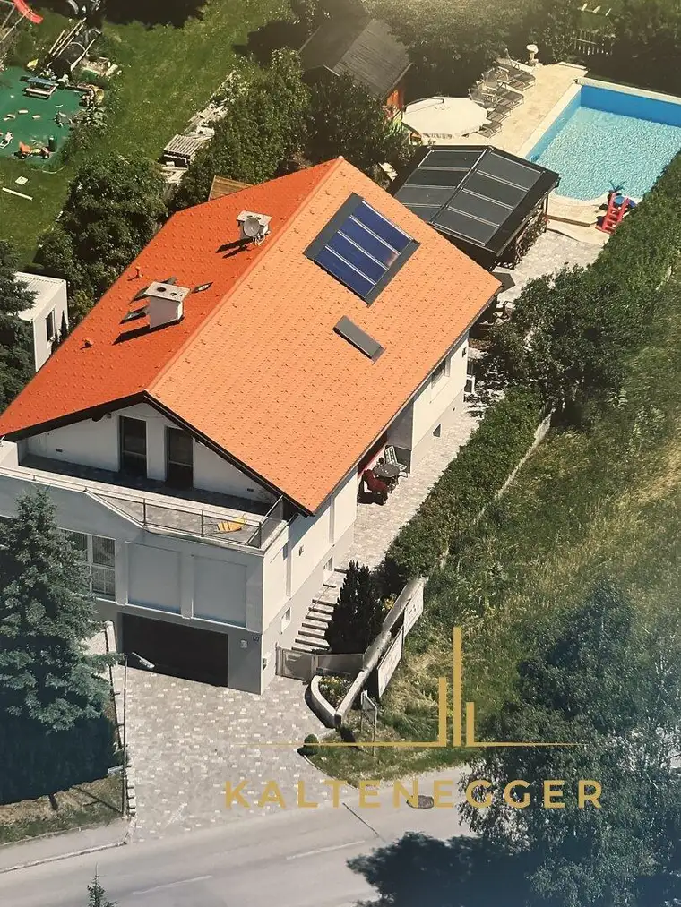 Traumhaftes Haus mit Pool, Sauna und Garage in Stollhof - Perfekt für Luxusliebhaber