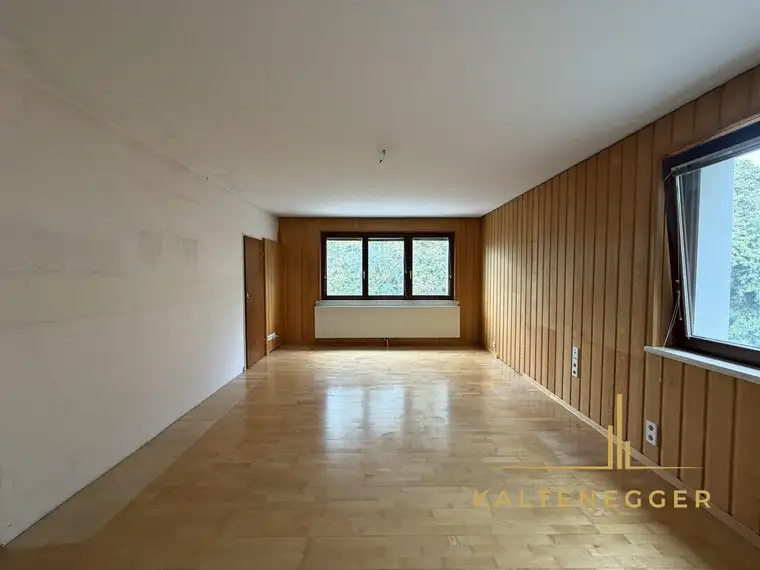2-Zimmer-Wohnung mit Sanierungspotenzial in begehrter Lage nahe Schönbrunn