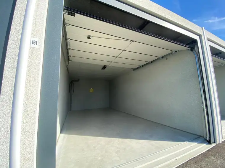 gib deinem Leben mehr Stauraum - miete deine Garage! TYP 4