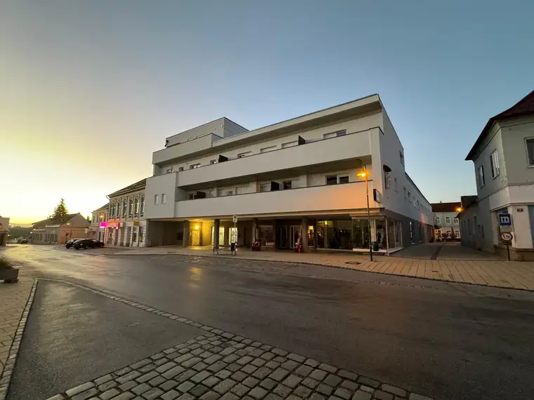 Generalsaniertes Wohnhaus im Zentrum von Zistersdorf - PROVISIONSFREI