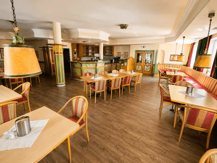 Gastrofläche im Hotel - Café/Bar/Frühstück - 130 m² zum Sonderpreis