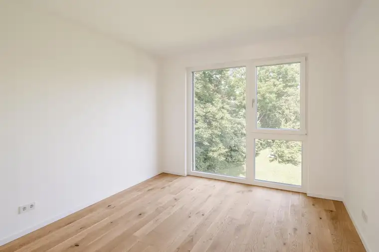 Stadtvilla im Herzen von Maria Enzersdorf mit innovativer Deckenkühlung
