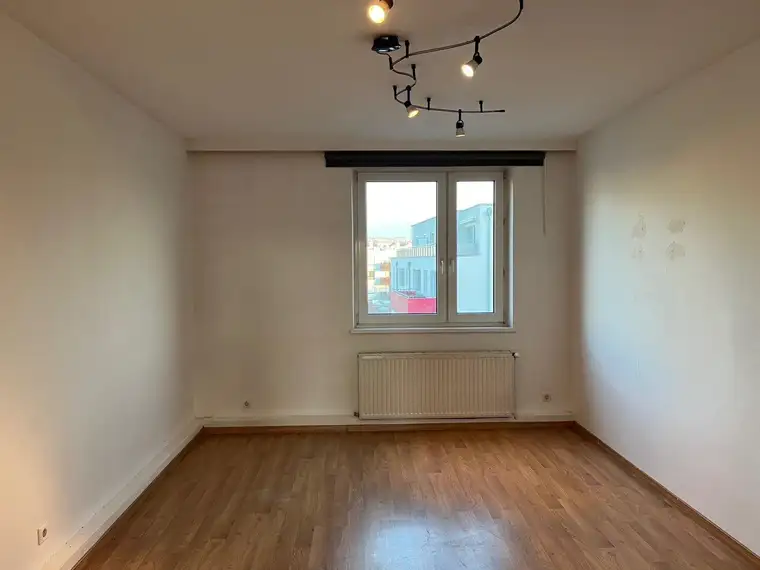 Brauhausstraße - 3 Zimmer Neubau im 4. Liftstock