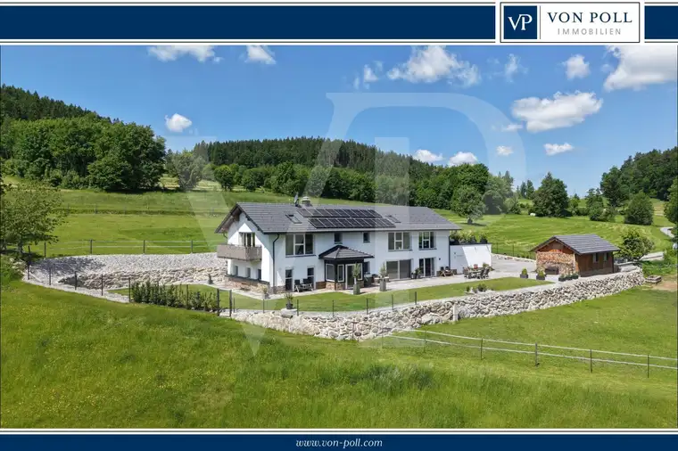 Modernes Landhaus in Alleinlage und herrlichem Ausblick