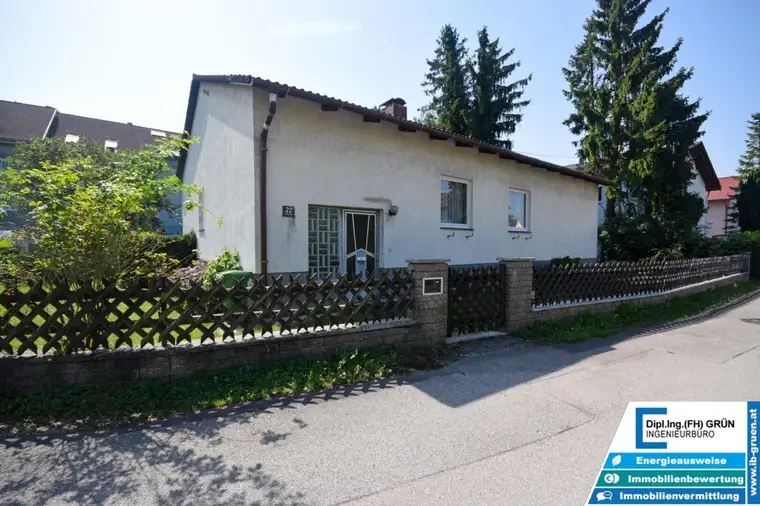 Schöner Bungalow auf 548m² großem Grundstück in ruhiger Siedlungslage im Zentrum von Traun