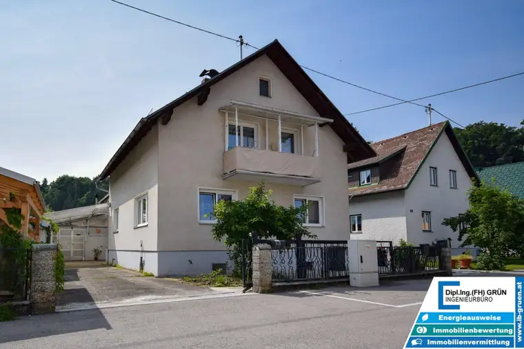 Vielseitiges Mehrfamilienhaus mit 3 Wohneinheiten, Werkstatt und großem Garten – zentral in Garsten