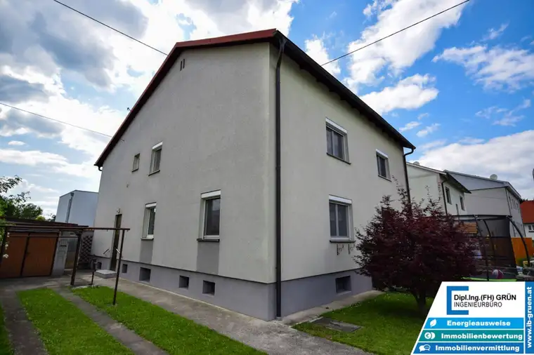 Gepflegte Doppelhaushälfte mit Keller &amp; Garage - Traun, zentrale Lage
