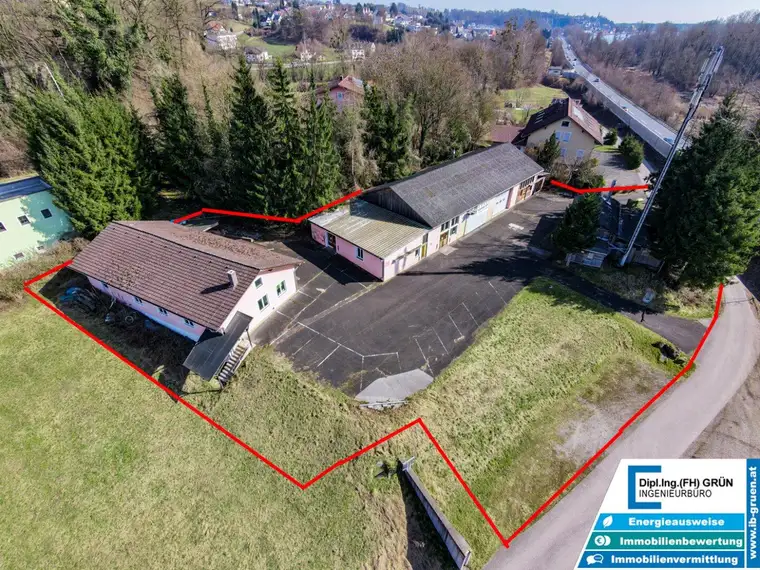 Vielseitige Gewerbeliegenschaft mit Büro &amp; Hallenflächen auf 2.950 m²