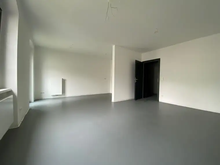 Zentrale Lage!Coole 2-Raum-Wohnung im ruhigen Hofhaus neben der Lentia City!