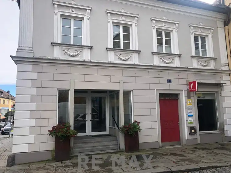 Ideale Fläche im Zentrum !
