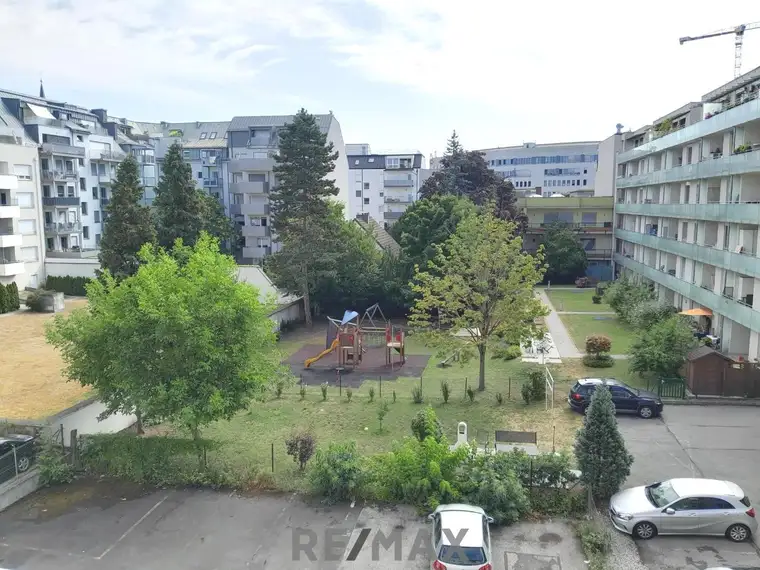 2-Zimmerwohnung Linz /Zentrum 60 m² inkl. Parkplatz u. möblierte Küche / aktuell vermietet