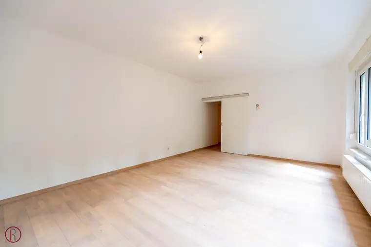 Idyllische 2-Zimmer-Wohnung mit Terrasse, Garten und Grünblick in Hötting zu vermieten