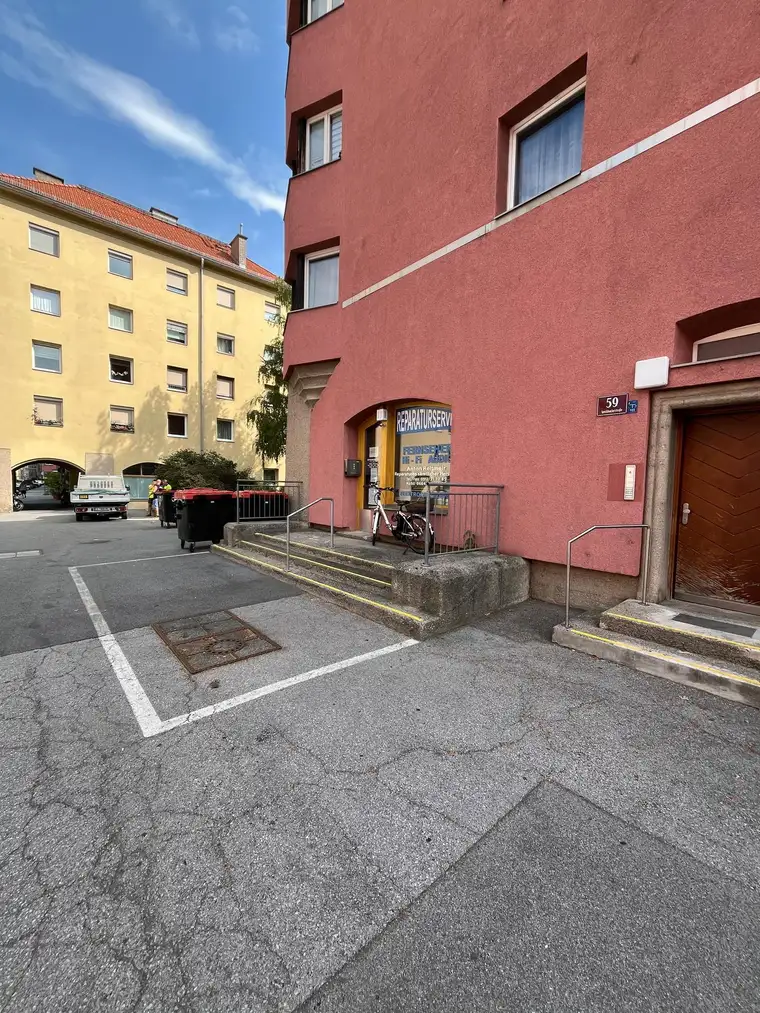 Attraktive Geschäftsfläche in zentraler Lage – Speckbacherstraße 59