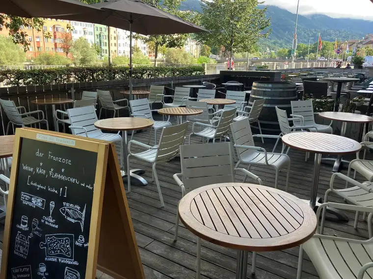 Gastrozeile mit Terrasse in der Markthalle Innsbruck zu vermieten