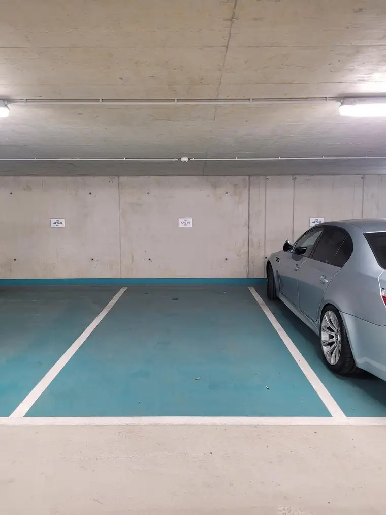 Tiefgaragenabstellplatz in der Reichenau (Radetzkystraße 54-58) zu vermieten