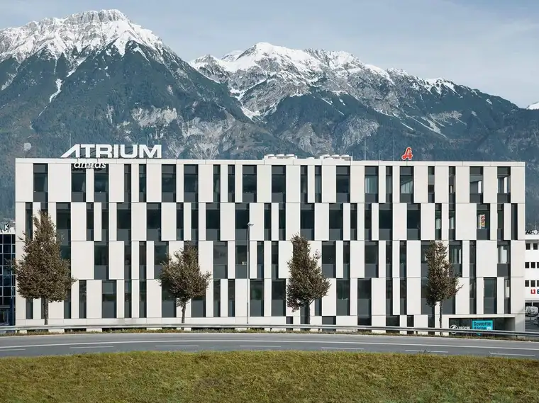 Moderne Gewerbefläche im Atrium Amras – Top-Lage in Innsbruck Ost