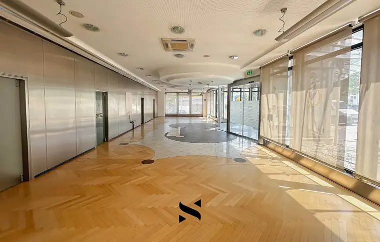 Einmalige Miet-Geschäftsfläche mit rd. 212 m² &amp; großem Erweiterungspotenzial im Norden von Graz