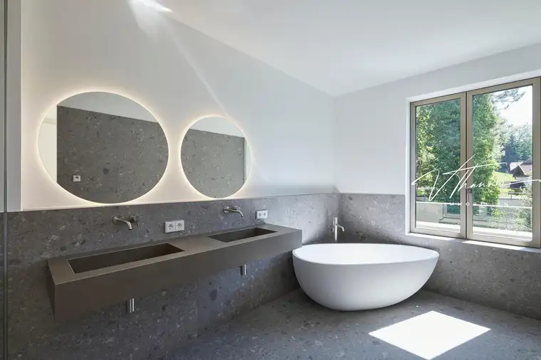 Exklusiver Lifestyle mit Eigengarten und 2 Bäder.