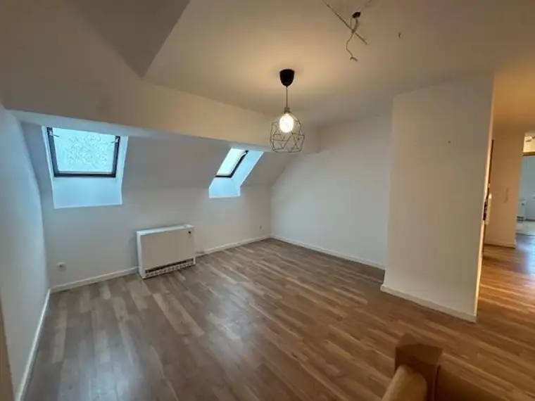 Repräsentatives Büro mit Parkplätzen und Lager in der Puntigamerstraße 24, 8041 Graz