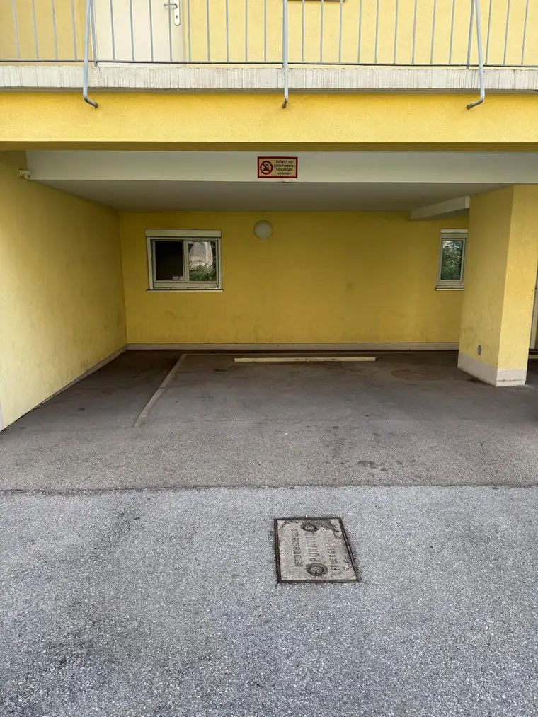 Garagenstellplatz in der Ungergasse 13 zu vermieten