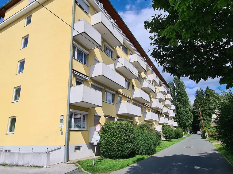 Wunderschöne Wohnung in Graz/ Andritz mit Balkon und Autoabstellplatz