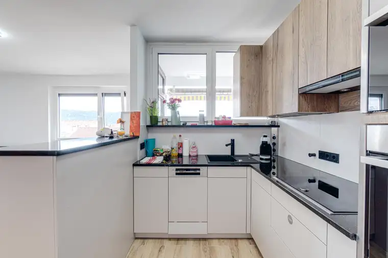 Charmante 3-Zimmer-Wohnung mit Loggia in zentraler Lage von Klagenfurt!