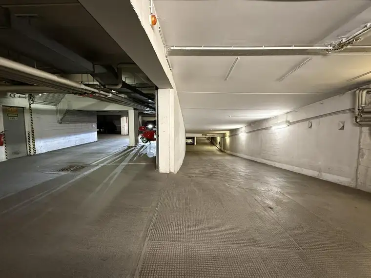 Investmentangebot – Tiefgaragenanlage mit Entwicklungspotenzial, Top Lage, City Nähe