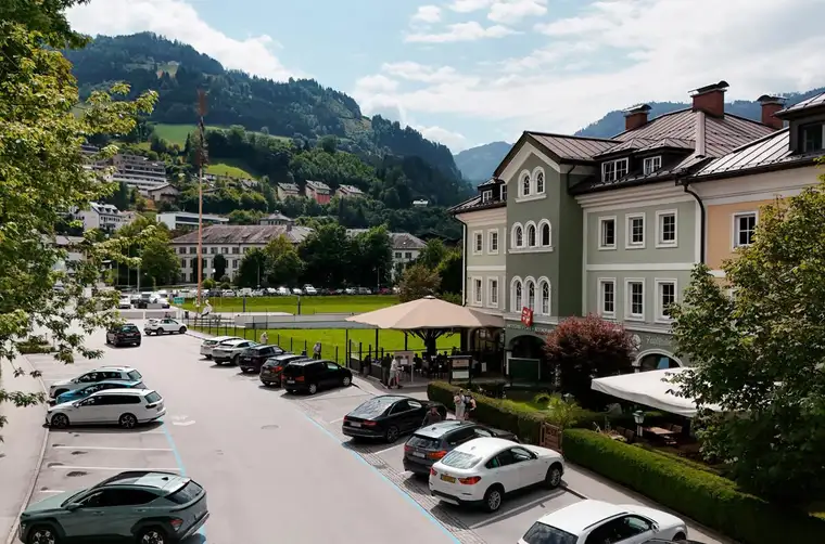 ZENTRUM 11 – Die Gewerbefläche, wo Lage keine Kompromisse kennt