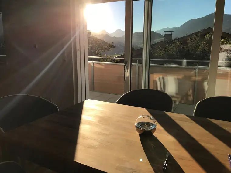 Sonnige, hochwertig ausgestattete 3-Zimmer Wohnung mit Balkon