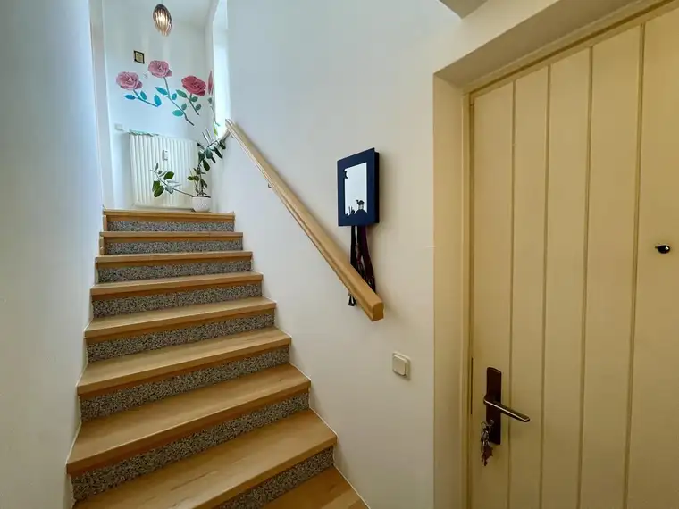 Zum Verkauf steht eine vermietete 3,5-Zimmer-Wohnung mit Loggia und Carport - Hauptplatz Lannach!