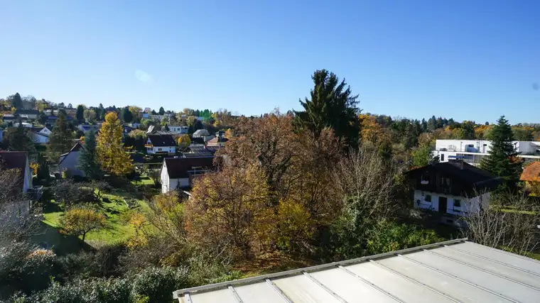 Stadtnah wohnen, grün genießen moderne Wohnkultur mit Tiefgaragenplatz!