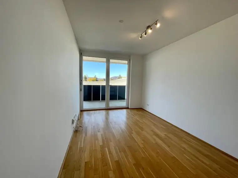 Moderne, neuwertige Mietwohnung in Liebenau inkl. Tiefgaragen-Stellplatz!
