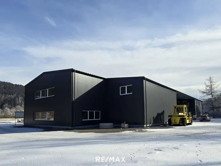 Moderne Industriehalle für Produktion in Neuberg an der Mürz
