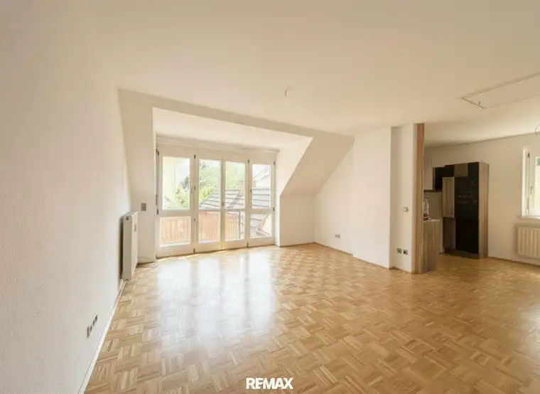 Charmante Wohnung in Peggau: Balkon, Gemeinschaftsgarten &amp; Carport inklusive
