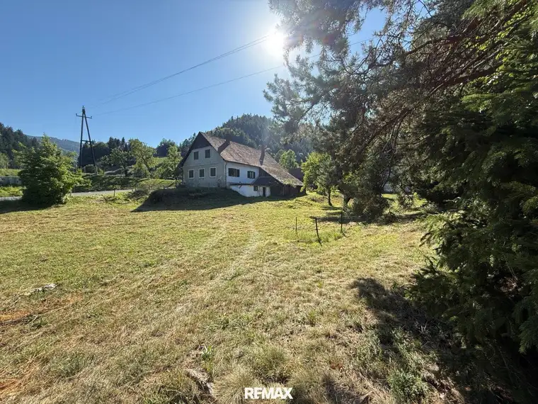 *** Ein Platz für Visionäre – großzügige 3046m² Grundstücksfläche für Bauträger, Individualisten &amp; Investoren mit Weitblick ***