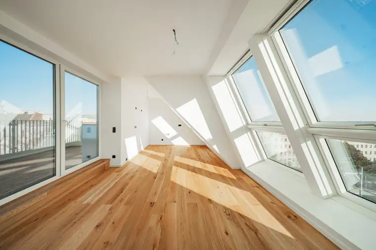 EXKLUSIVES WOHNEN MIT PANORAMABLICK AUF DIE GLORIETTE – LUXURIÖSES DACHGESCHOßJUWEL