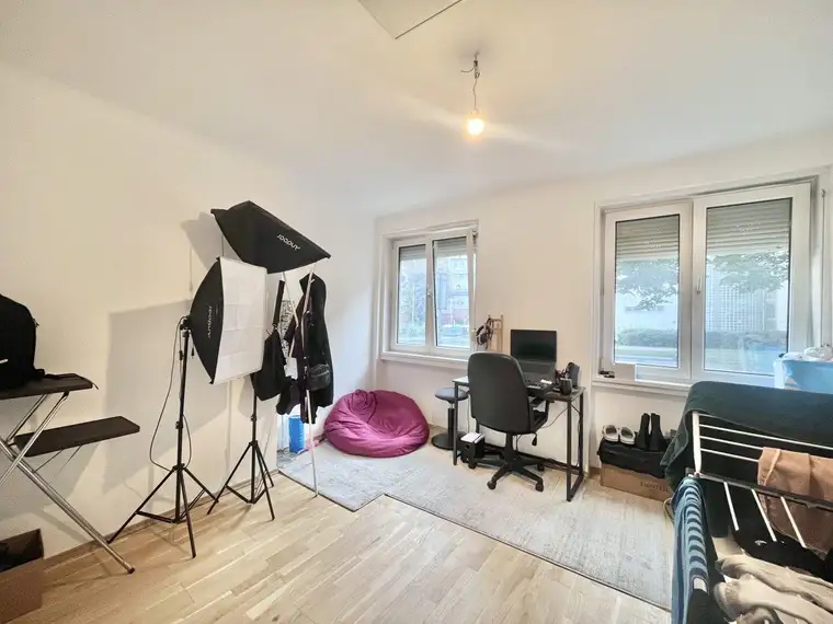 MODERN SANIERTE 3-ZIMMER-NEUBAUWOHNUNG MIT SEHR GUTER VERKEHRSANBINDUNG UND TOP VERMIETET