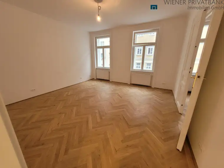 SCHÖNE 2 ZIMMER ALTBAU WOHNUNG BEIM SERVITENVIERTEL