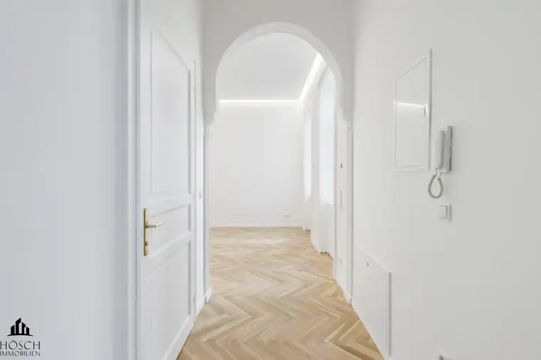 Lucas Taufer, Hösch Immobilien GmbH