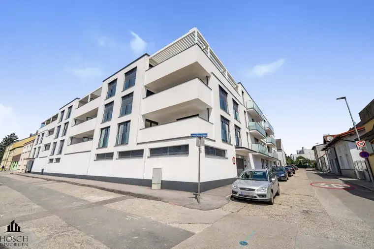 Tiefgaragenplatz in Stockerau – Komfort und Sicherheit für Ihr Auto