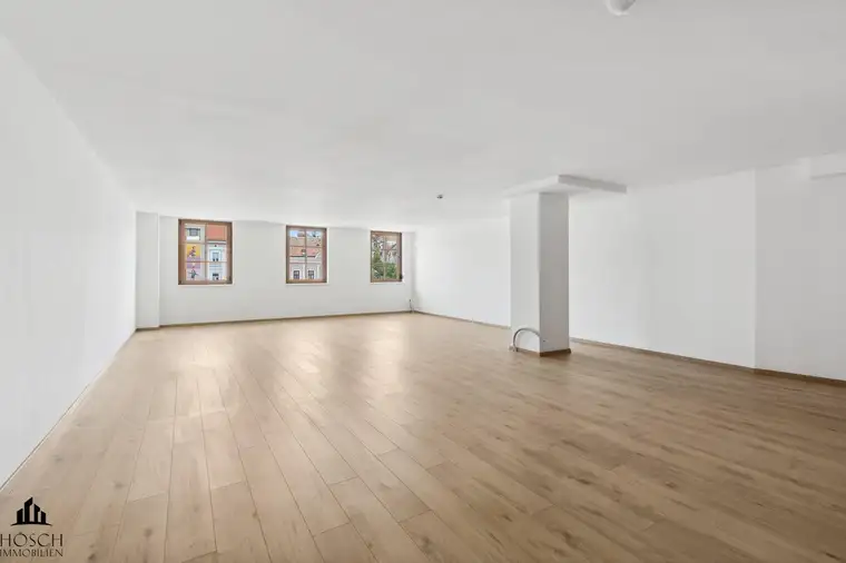 Der HOLLERHOF – Ihr neuer Bürostandort im Zentrum von Hollabrunn