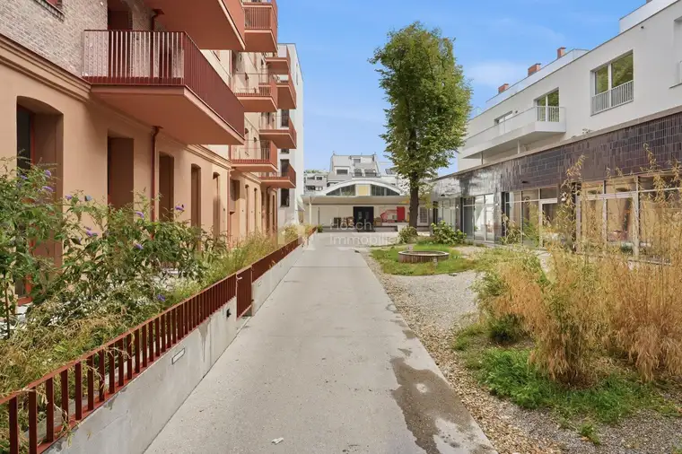 Apostelhof | Dachmaisonette mit zwei Terrassen, Balkon und Galerie