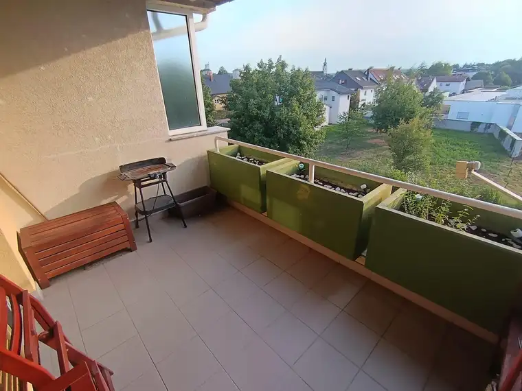 3-Zimmer Wohnung mit Balkon zu verkaufen! 