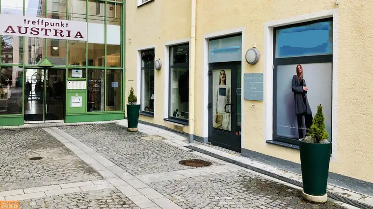 Geschäftslokal/Büro in Bestlage zu vermieten