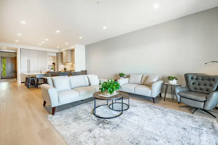 Moderne 3-Zimmer-Gartenwohnung im Neubau – Ihr Rückzugsort im Grünen